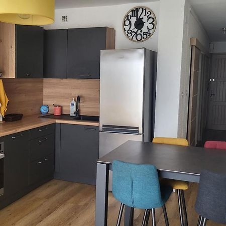 Adorable Petit Appartement Avec Magnifique Vue Sur Le Port De Canet Экстерьер фото
